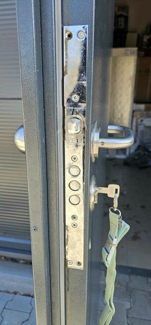 Ślusarz Toruń Awaryjne Otwieranie Drzwi/Samochodów/Zamków