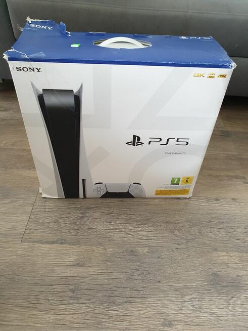 Konsola Sony Playstation 5 z napędem