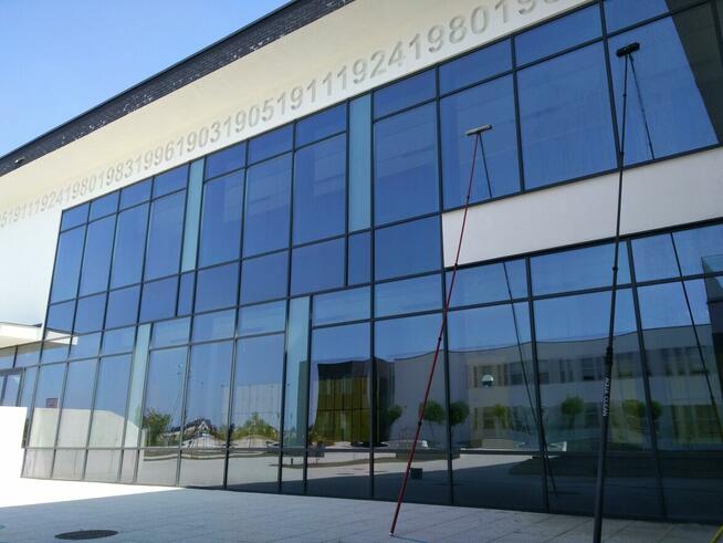 Mycie okien wodą demineralizowaną