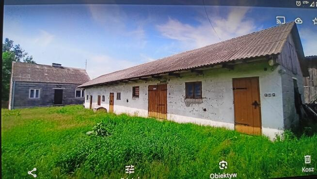 Sprzedam nieruchomość z budynkami.