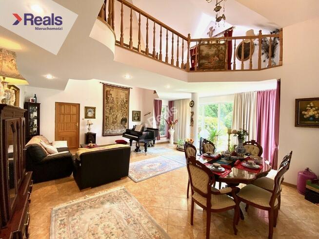 Dwa domy nad Zalewem - 2 wejścia, 2 tarasy.