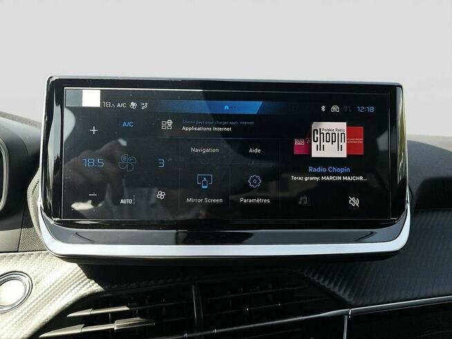 Peugeot 2008 Hybrid 145 KM od ręki !