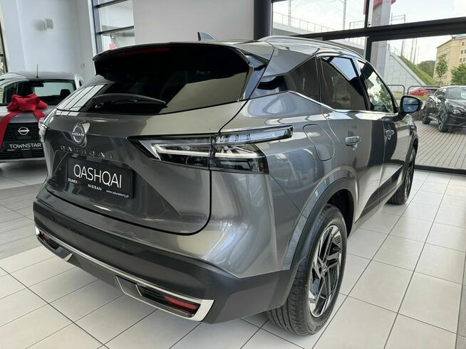 Nissan Qashqai 1.3 158KM X-Tronic N-Connecta