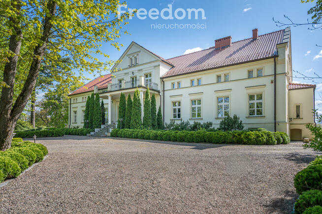 Dworek z duszą i historią – Sędławki, 1566 m²