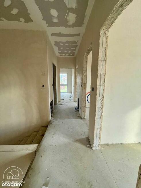 Dom w zabudowie bliźniaczej w Jeżowie Sudeckim