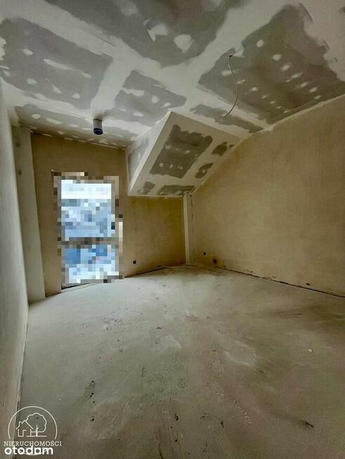 Dom w zabudowie bliźniaczej w Jeżowie Sudeckim