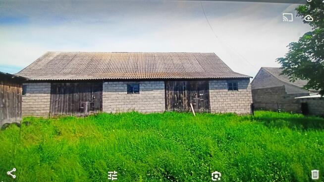 Sprzedam dom z budynkami w cichej okolicy