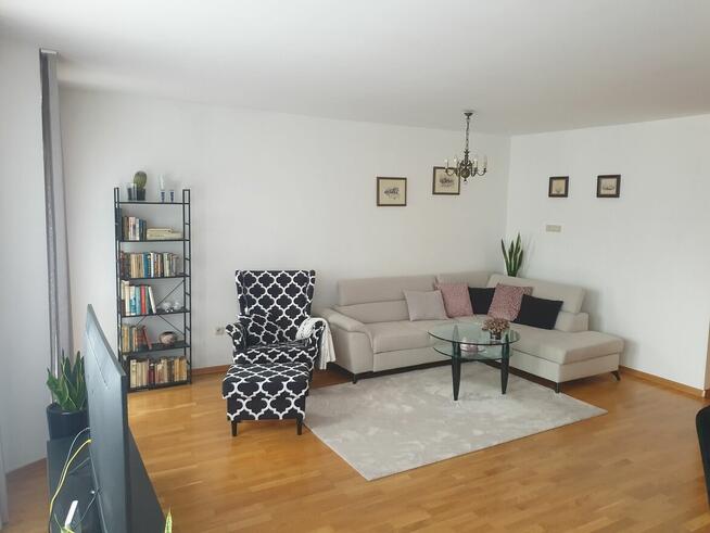 Syndyk sprzeda udział 1/2 w lokalu mieszkalnym