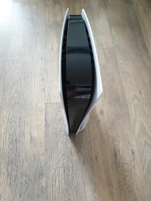 Konsola Sony Playstation 5 z napędem