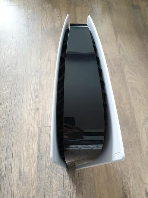Konsola Sony Playstation 5 z napędem