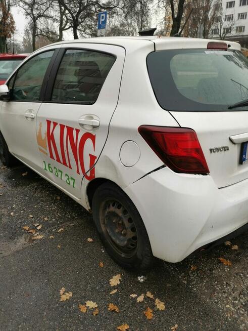 Sprzedam Toyotę Yaris rok produkcji 2014