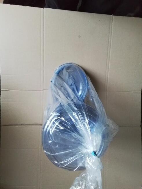 Dozownik do karmy i wody*NAVARIS*