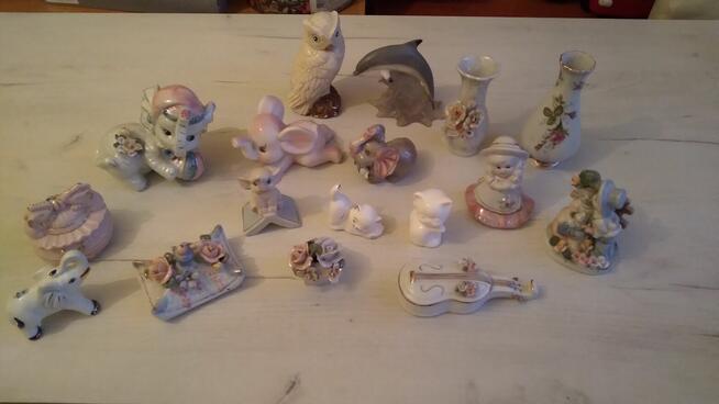 Porcelanki PIĘKNE Figurki