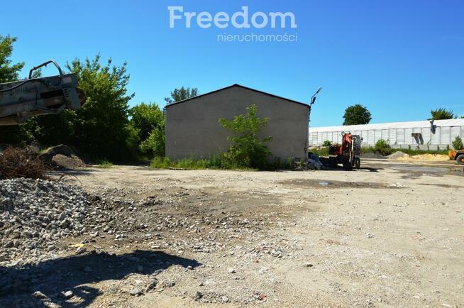 Obiekt magazynowo usługowy z biurowcem. Duża działka w Opolu.