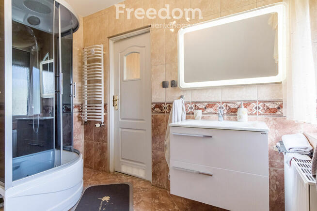 Dom blisko jeziora z wyposażeniem od zaraz