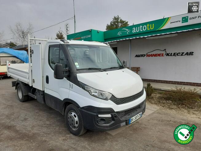 Iveco Daily 35C13 Wywrotka z klima i szafka na narzędzia. Zarejestrowany i ubezpieczony.