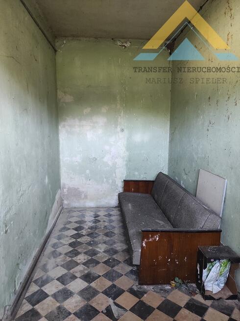 Pół domu do remontu z potencjałem, działka 150 tys