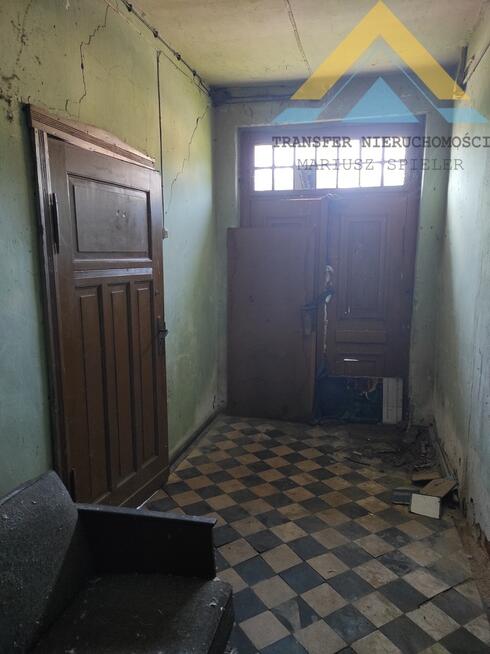 Pół domu do remontu z potencjałem, działka 150 tys