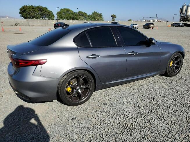 Alfa Romeo Giulia TI RWD Sport 2.0l