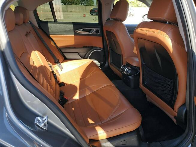 Alfa Romeo Giulia TI RWD Sport 2.0l