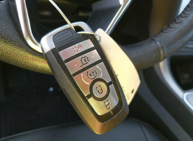 Ford EDGE SEL 2.0l 4x4 Panorama