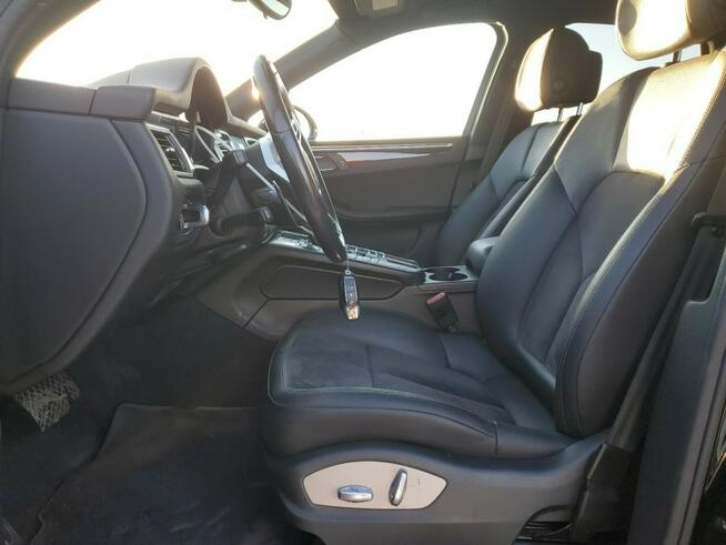 Porsche Macan Sport Chrono Package BOSE 2.0l AWD