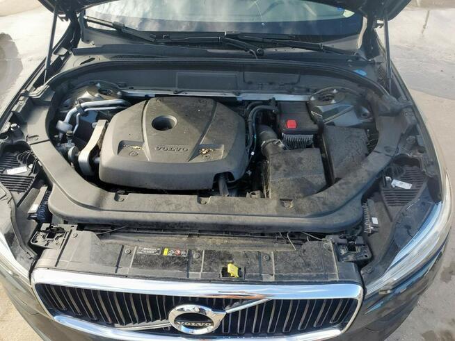 Volvo XC 60 T5 AWD Lekko uszkodzony