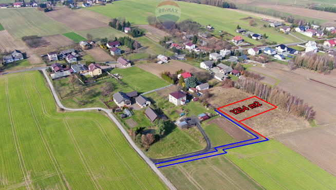 Piękna działka budowlana w malowniczej okolicy