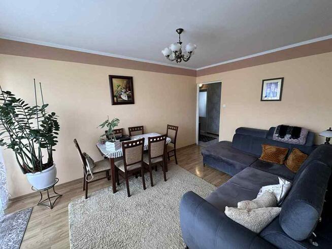 Sprzedam 3-pokojowe mieszkanie w centrum miasta