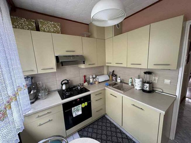 Sprzedam 3-pokojowe mieszkanie w centrum miasta