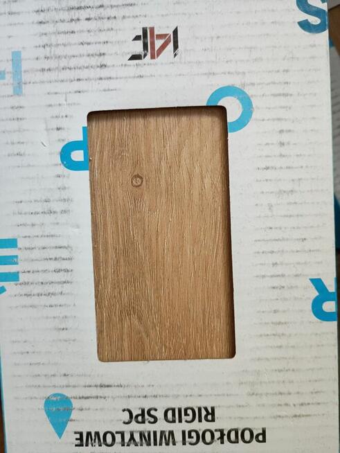 Panele WINYLOWE Dąb Helsinki V4 Klasa 33