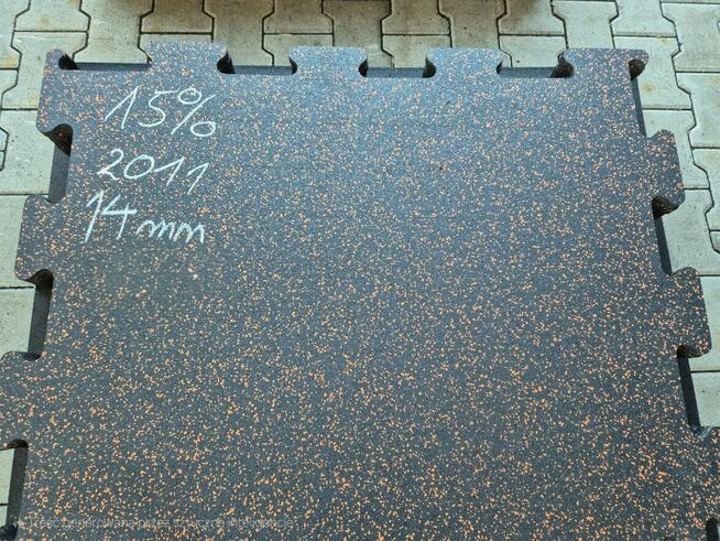 Maty gumowe PUZZEL z granulatu SBR- pod basen, zjeżdżalnie,