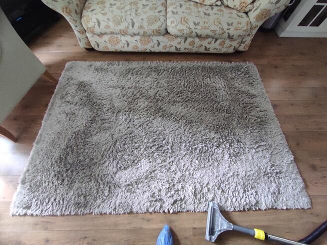 Pranie tapicerki meblowej, samochodowej.