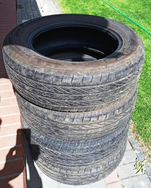 Całoroczne opony Rotalla 225/65 R17