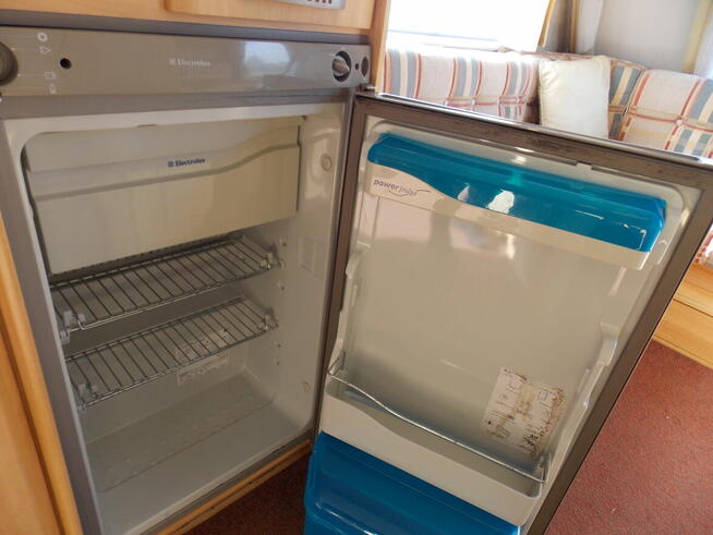 Przyczepa kempingowa STERLING