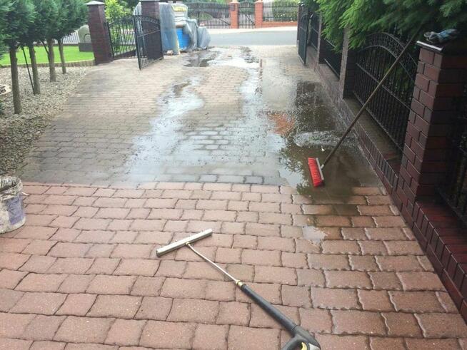 Mycie dachów, elewacji i kostki brukowej.