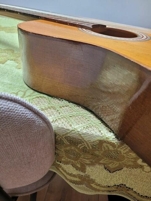 Gitara klasyczna polskiej firmy DEFIL