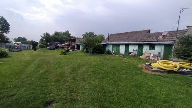 Gospodarstwo / działka budowlana z zabudowaniami / 2.1 ha