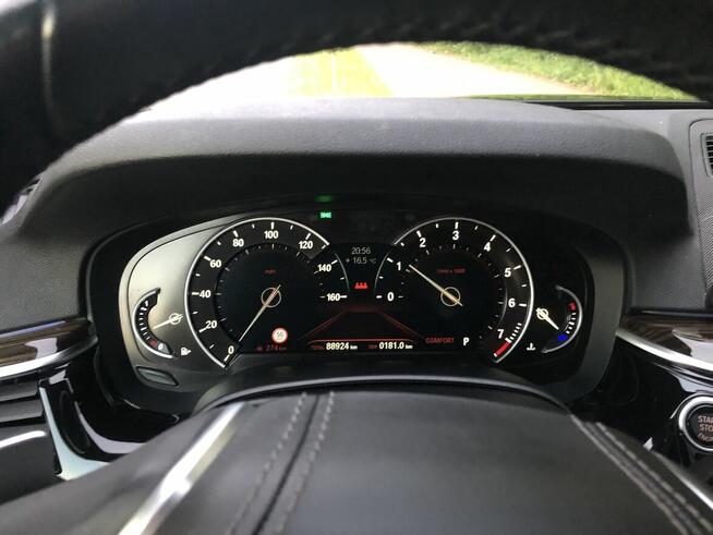 BMW Seria 5 530i xDrive Sport Line