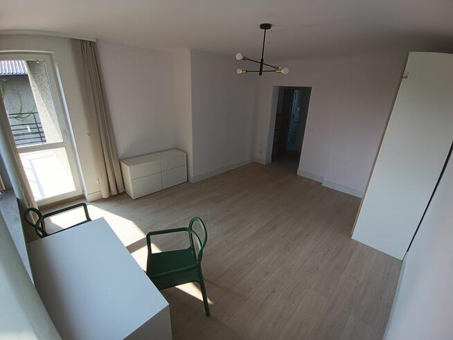 3 pokoje, po remoncie Dolny Czechów Uniwersytet Medyczny