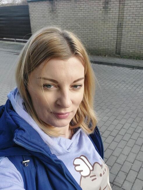 Szukam pracy jako opiekunka dla dzieci