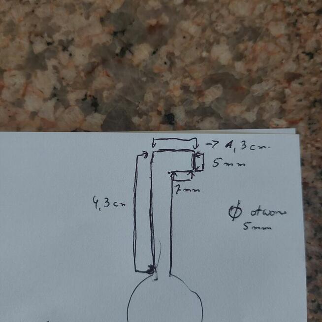 Poszukuję klucza do szafy