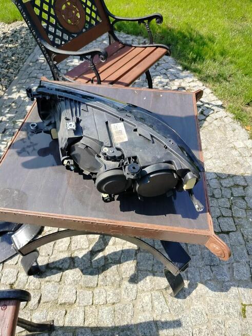 Sprzedam reflektor VW T CROSS