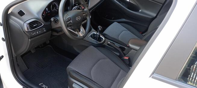 Hyundai i30 ** 1.5 benzyna 110KM ** 2021 rok ** Śliczny **