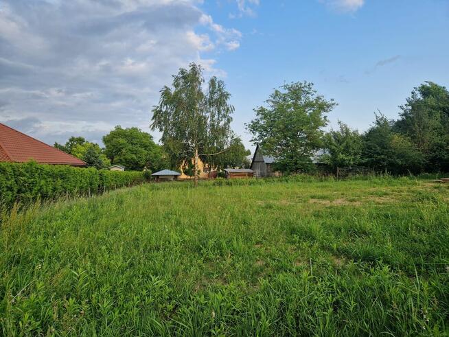 Sprzedam działkę budowlaną 8 ar