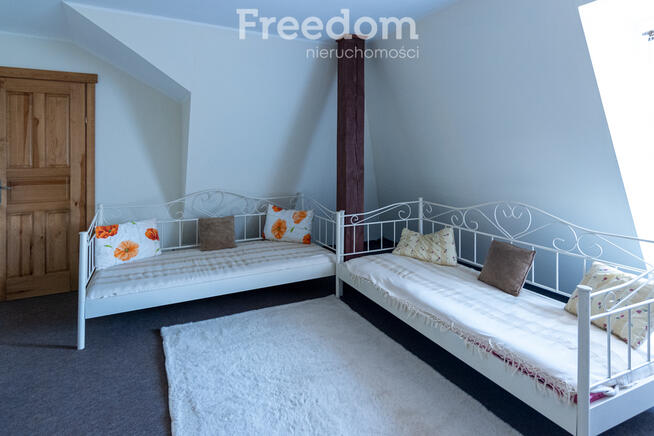 Dworek z dużą działką blisko lasu i jeziora