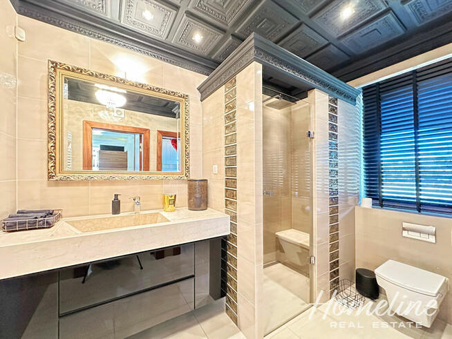 Dom Długołęka, Aleksandra Zawadzkiego