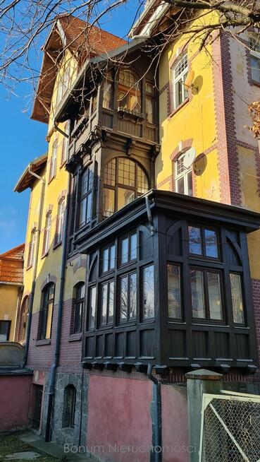 Na sprzedaż 5 pokojowe mieszkanie w Ząbkowicach Śl