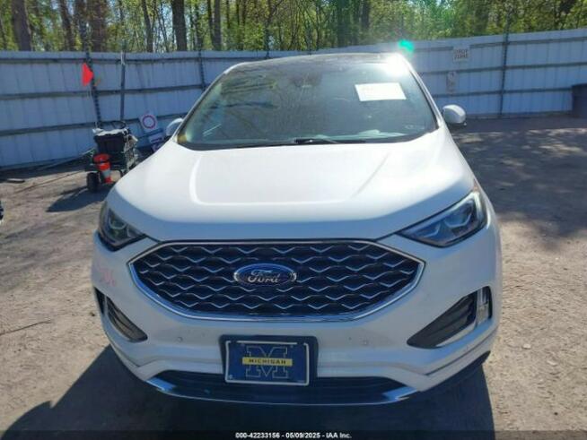 Ford EDGE Titanium 2.0L 250 KM