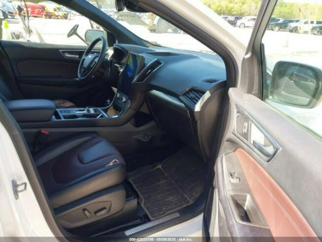 Ford EDGE Titanium 2.0L 250 KM